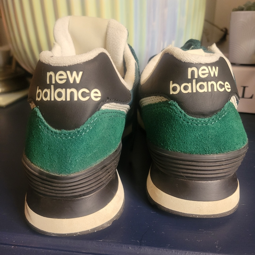 New Balance 574 Marsh Green New Spruce Sneakers - Picture 5 of 8